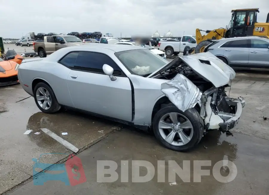 2C3CDZAGXKH759274 Photo# 4