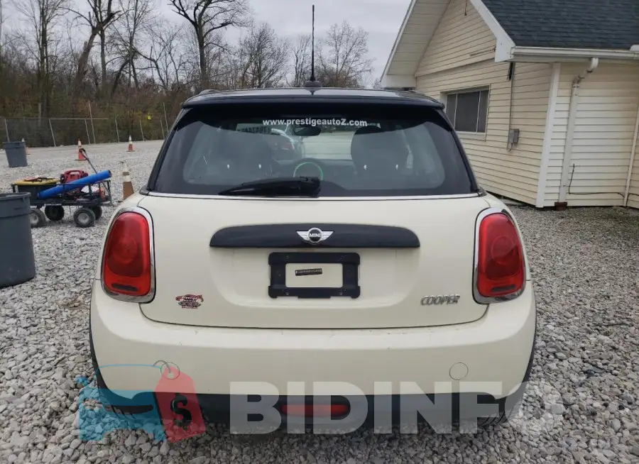 WMWXP5C5XG2D14641 Photo# 6