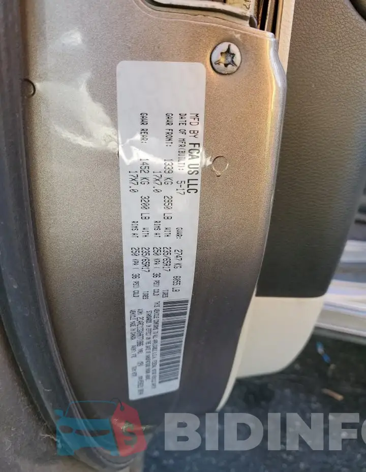 2C4RC1CGXHR771886 Photo# 13