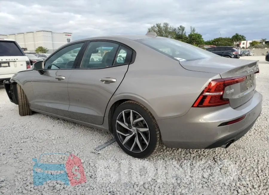 7JR102FK2KG010033 Photo# 2