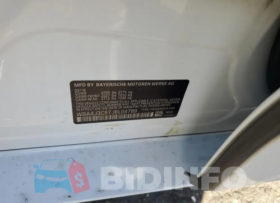WBA4J3C57JBL04789 Photo# 12