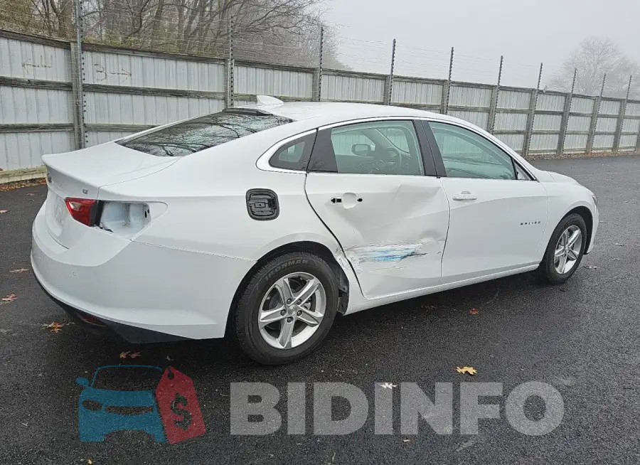 1G1ZD5ST3PF170403 Photo# 3