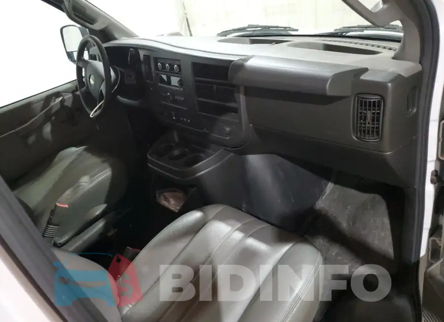 1GCWGAFP7M1309657 Photo# 8