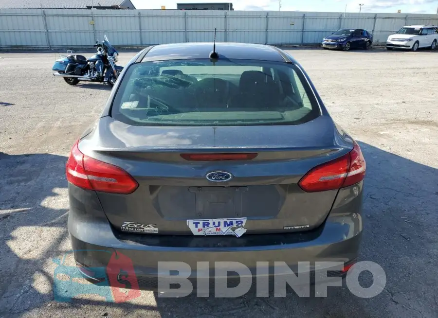 1FADP3E21GL250452 Photo# 6