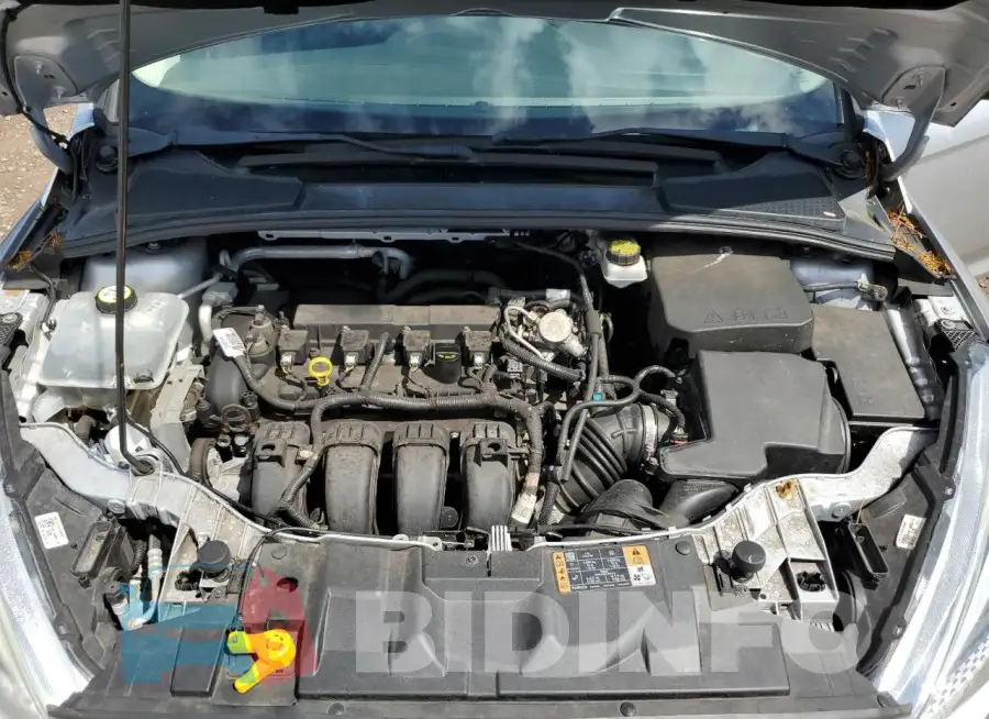 1FADP3E25JL304441 Photo# 11