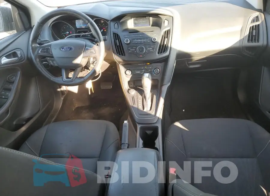 1FADP3F21FL360916 Photo# 8