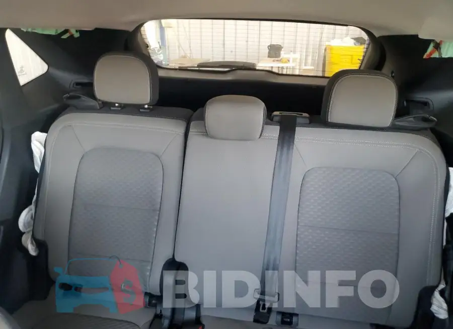 1FMCU9G68NUA70857 Photo# 10