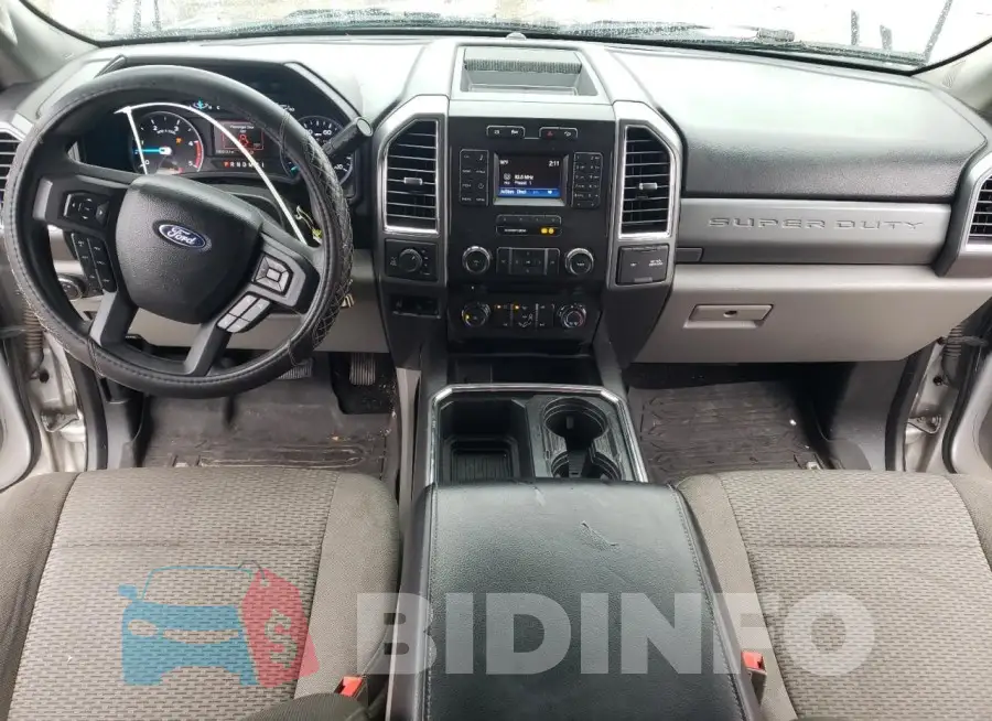 1FT8W3BT2JEB27217 Photo# 8