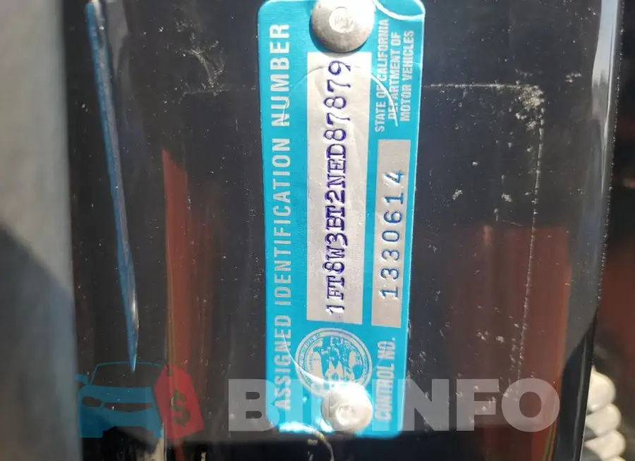 1FT8W3BT2NED87879 Photo# 12