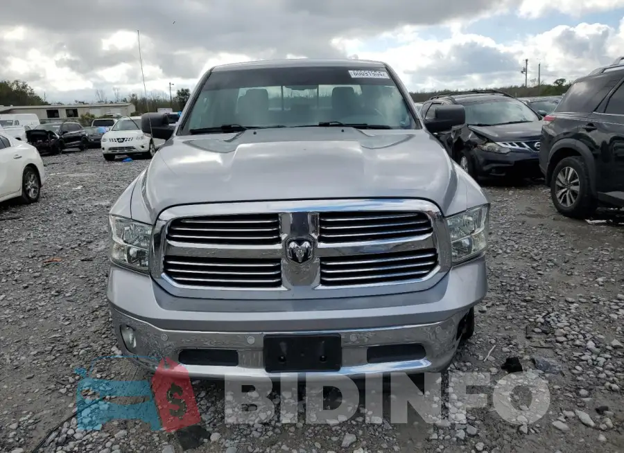 1C6RR6LT6KS604088 Photo# 5