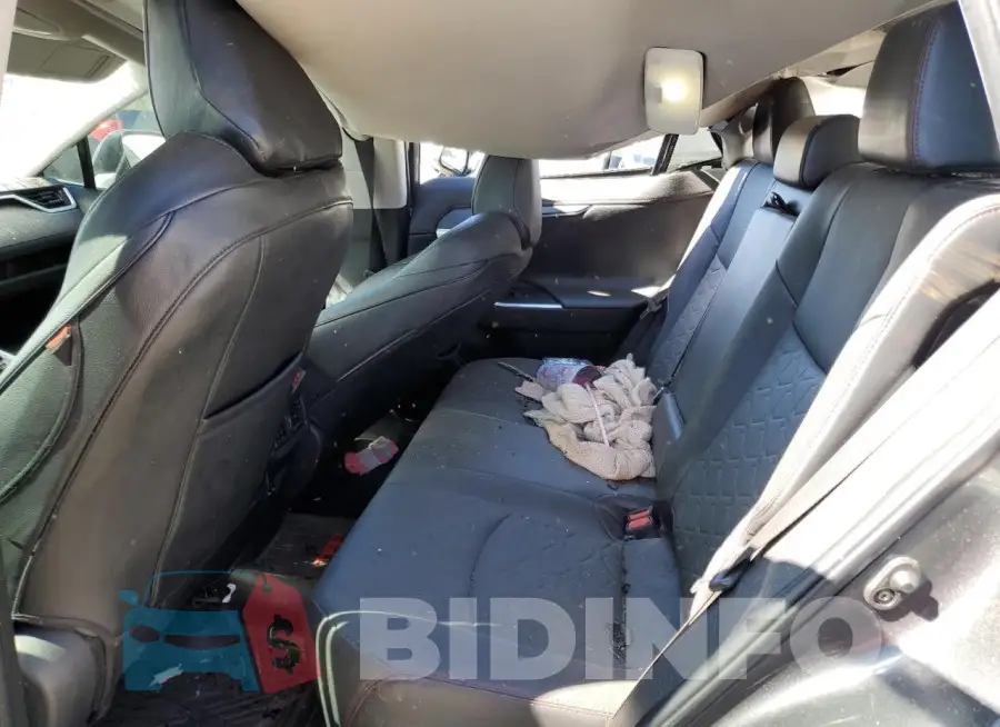 2T3S1RFV6NW321573 Photo# 11
