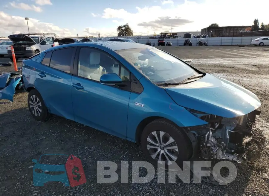 JTDKAMFP5M3181134 Photo# 4