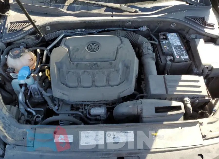 1VWCA7A31JC044467 Photo# 11
