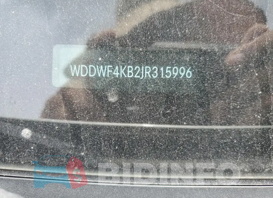 WDDWF4KB2JR315996 Photo# 12