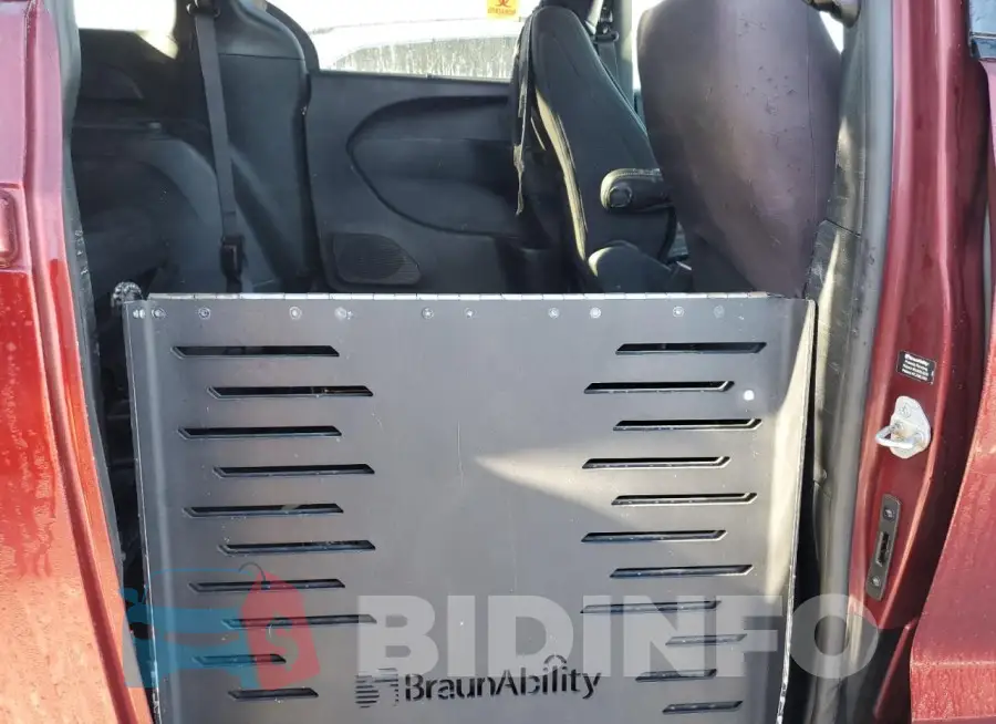 2C4RC1FG0LR111828 Photo# 11