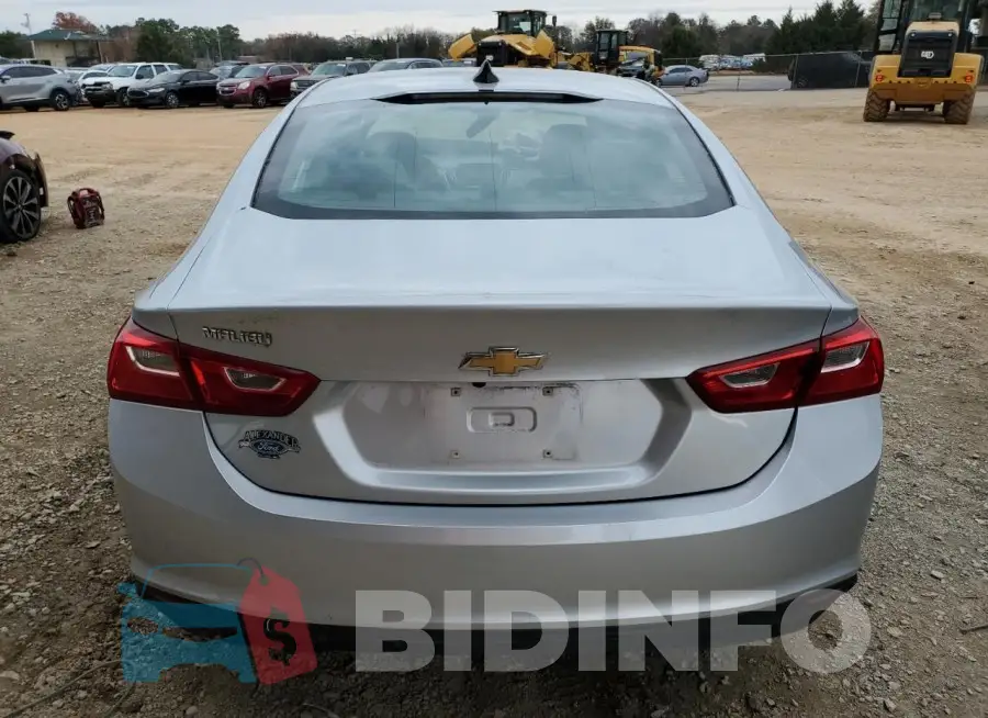 1G1ZB5ST6HF142134 Photo# 6