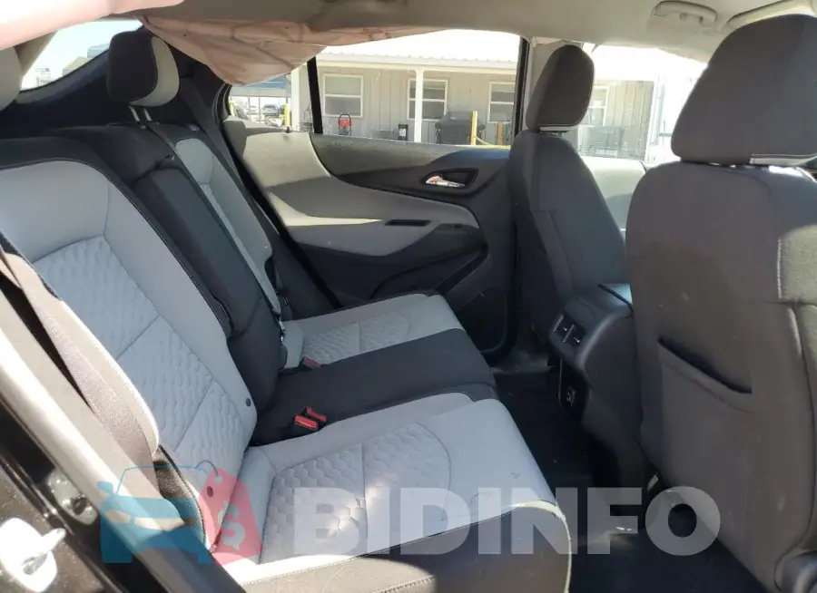 2GNAXHEV8M6142930 Photo# 11