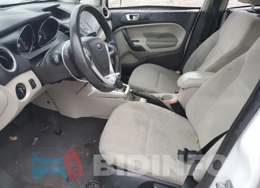 3FADP4BJ3FM219265 Photo# 7