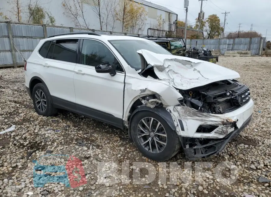 3VV2B7AX7KM114957 Photo# 4