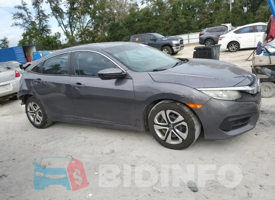 19XFC2F56GE212743 Photo# 4