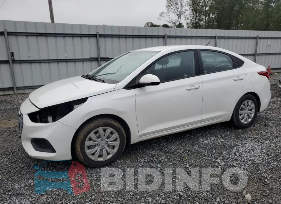 3KPC24A36KE076565 Photo# 1
