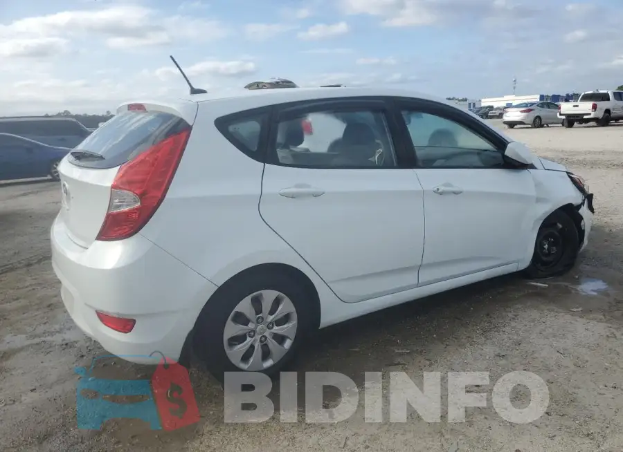 KMHCT5AE8FU203257 Photo# 3