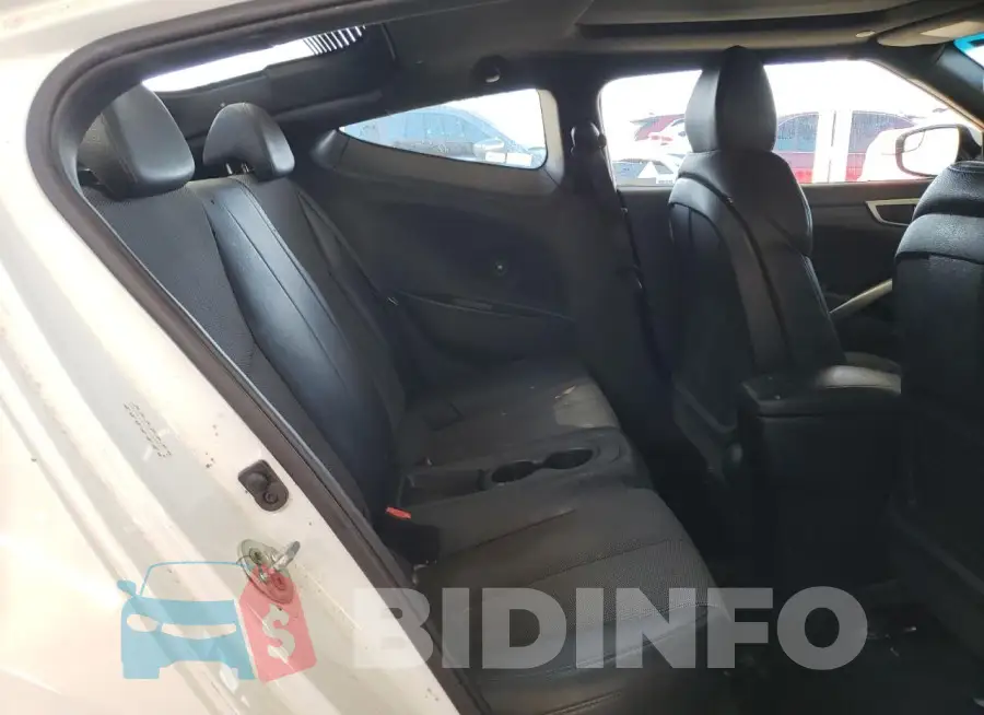 KMHTC6AD7GU280037 Photo# 11