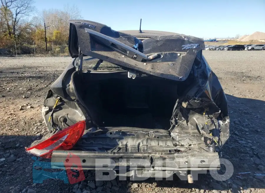 ML32F3FJ7KHF09246 Photo# 6