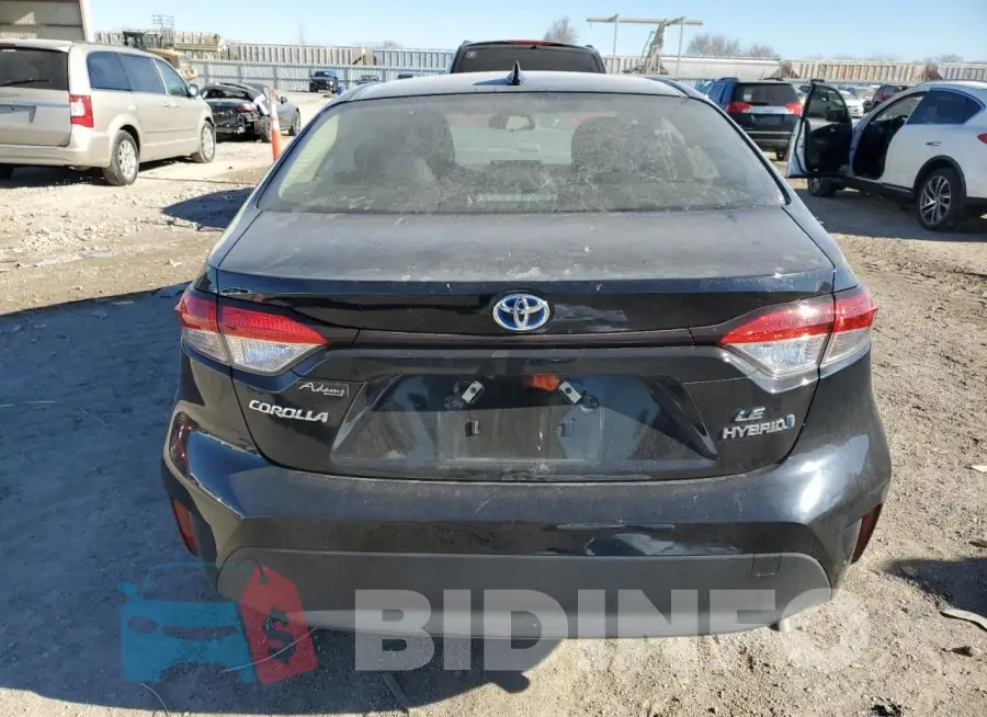 JTDBCMFE2R3054194 Photo# 6