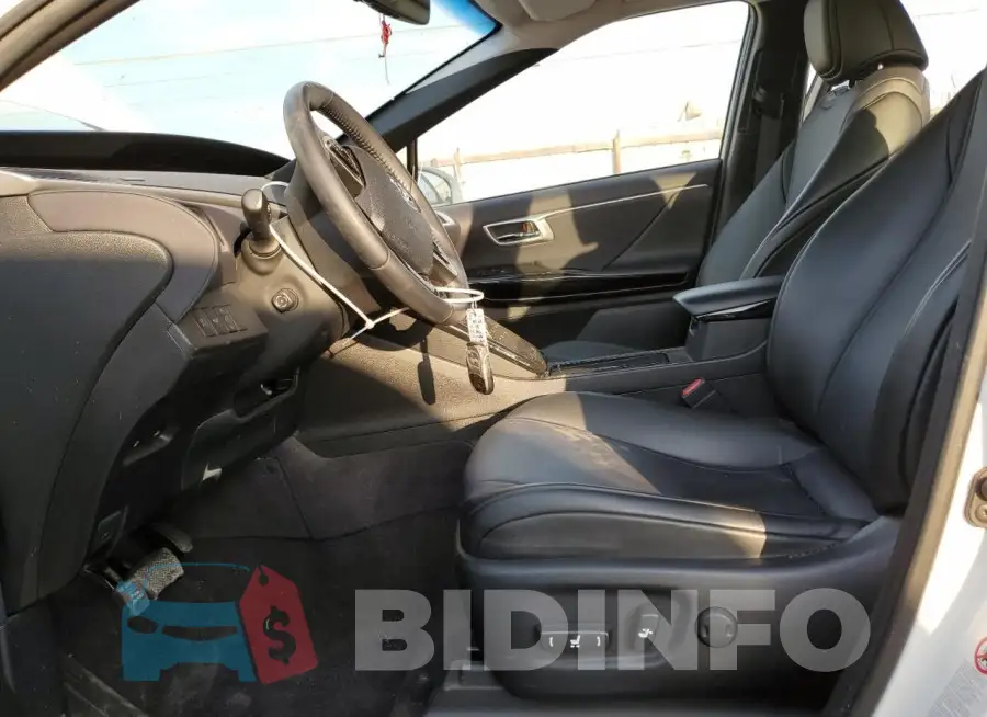 JTDBVRBD3JA005087 Photo# 7
