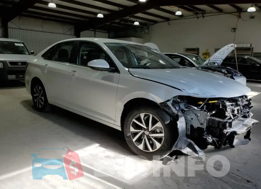 3VW5M7BU3RM095244 Photo# 4