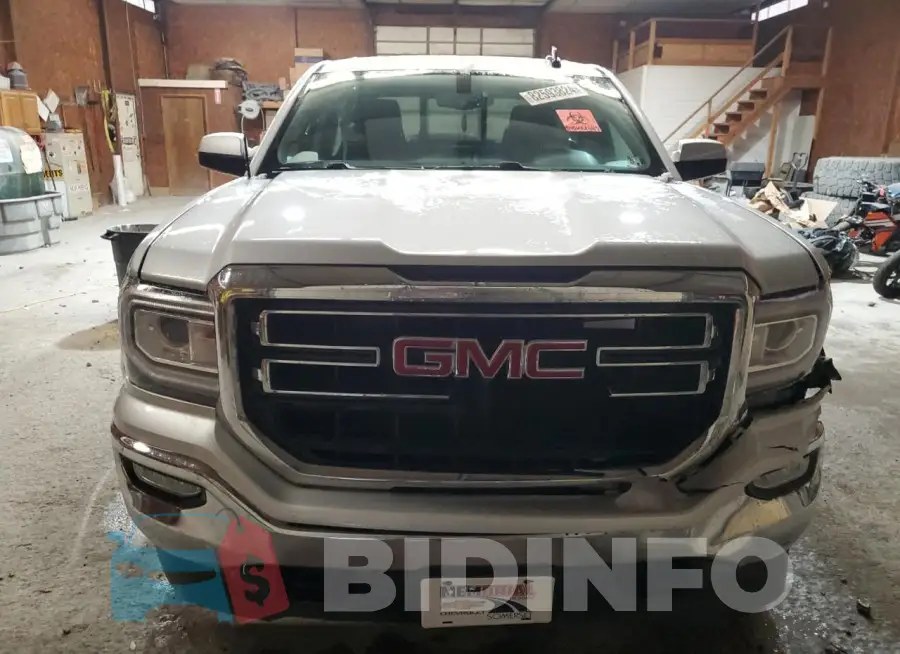 1GTV2MEC5JZ220340 Photo# 5