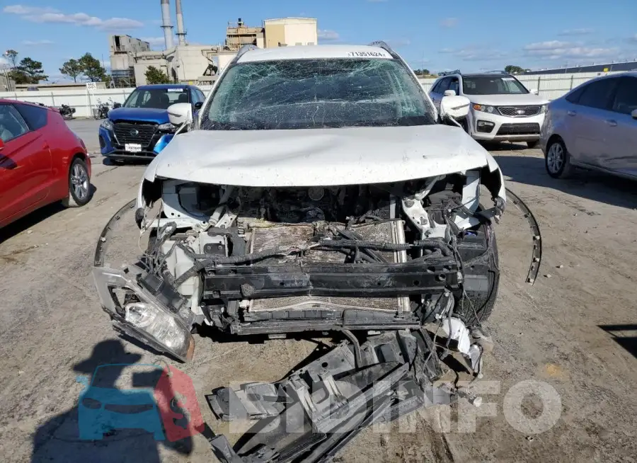 KNMAT2MT5JP525835 Photo# 5