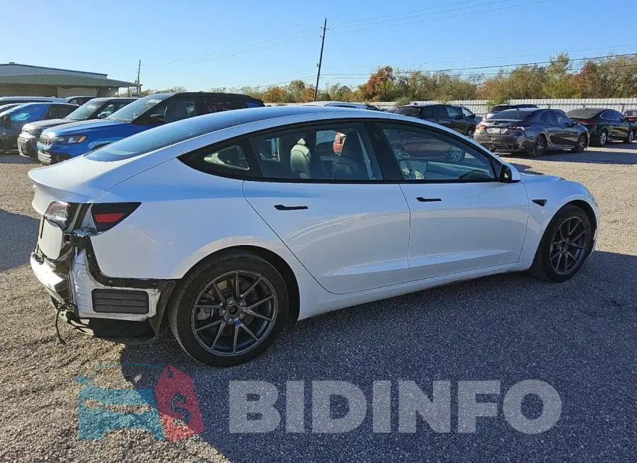5YJ3E1EA6NF189400 Photo# 3