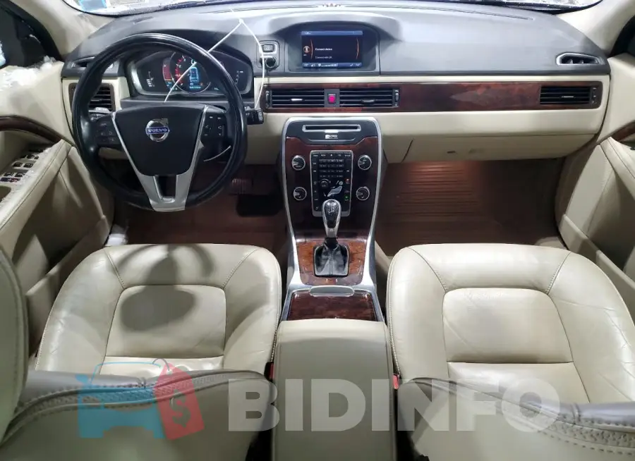 YV440MBD3F1195603 Photo# 8