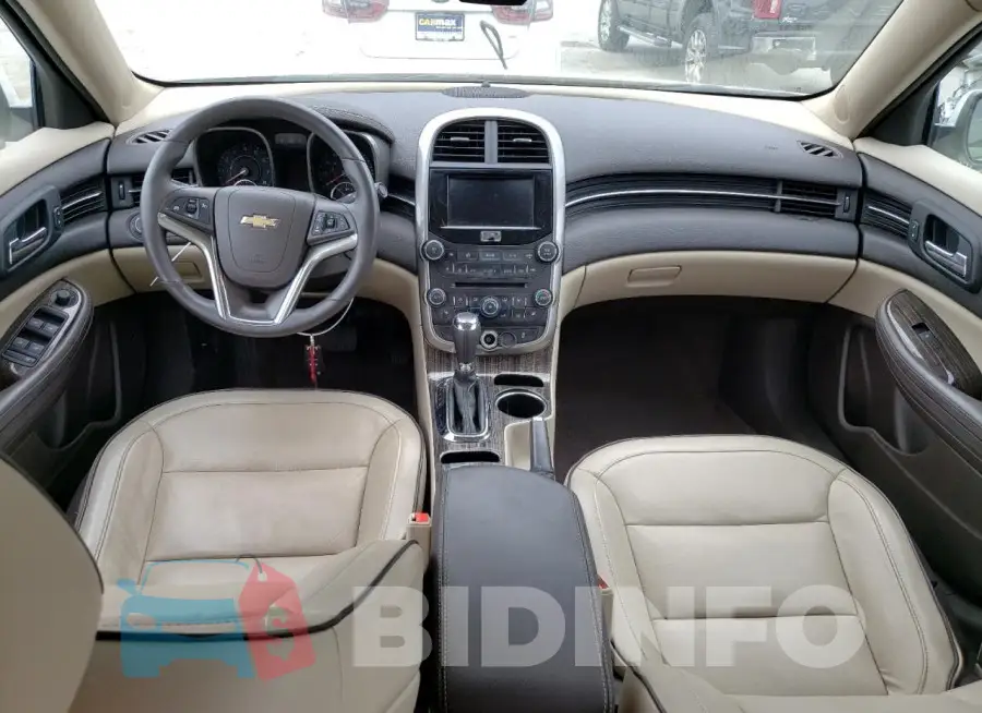 1G11E5SX2FF159422 Photo# 8