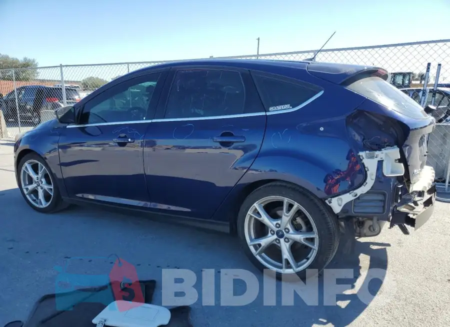 1FADP3N24GL228719 Photo# 2
