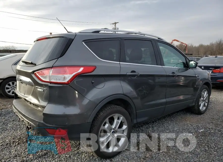 1FMCU9J9XFUB11137 Photo# 3