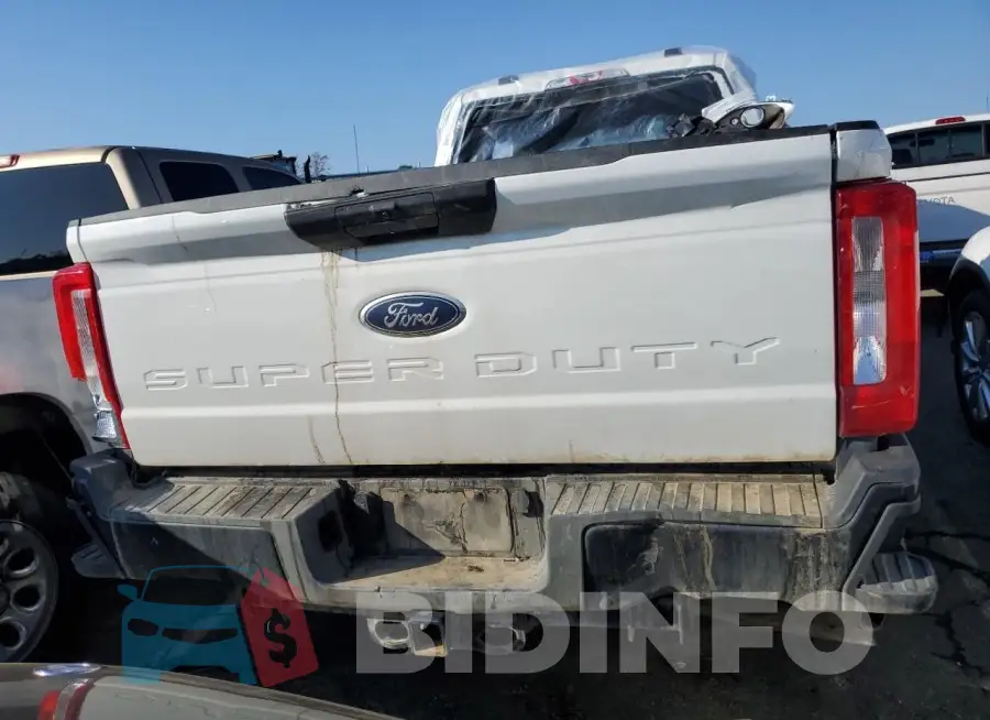 1FT7X2BA7PED73688 Photo# 6