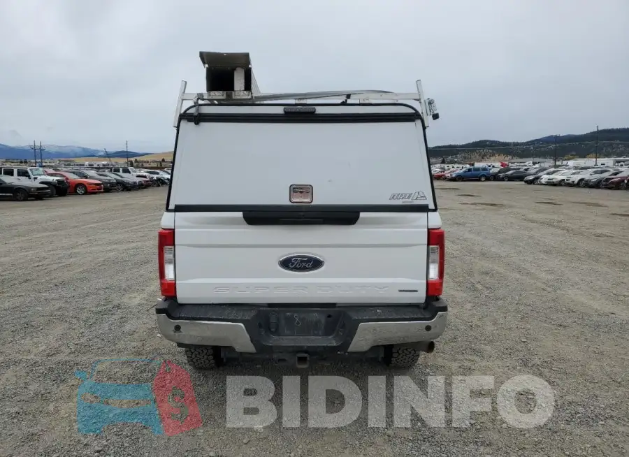 1FT8W3B60JEB76734 Photo# 6