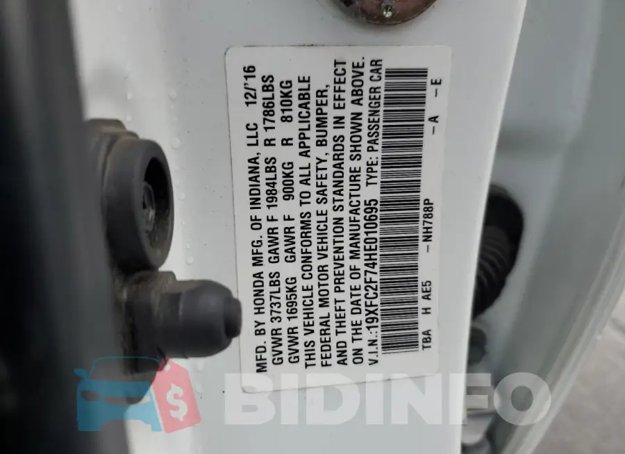 19XFC2F74HE010695 Photo# 13