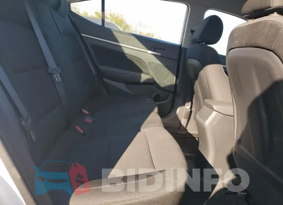 5NPD84LF5LH575574 Photo# 10