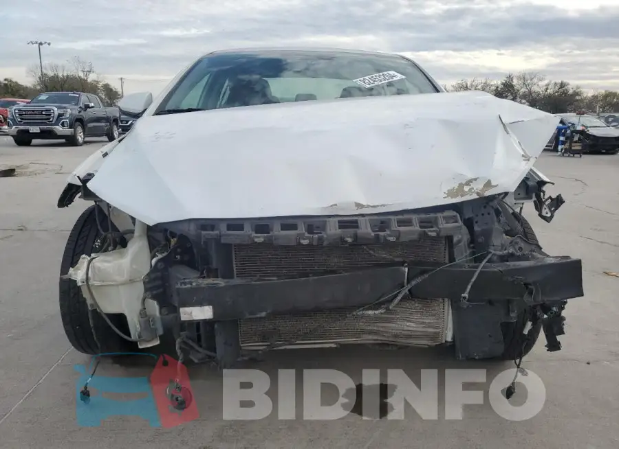 5NPD84LF9HH155937 Photo# 5