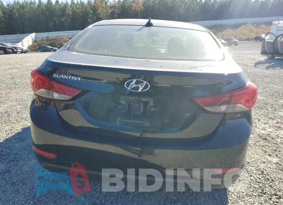 5NPDH4AE3GH676015 Photo# 6