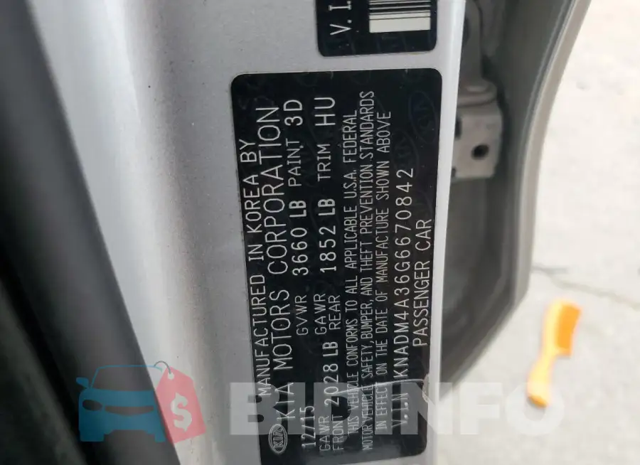 KNADM4A36G6670842 Photo# 12