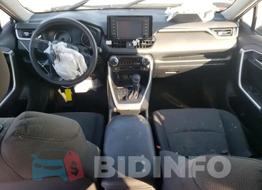 2T3P1RFV6LC092817 Photo# 8