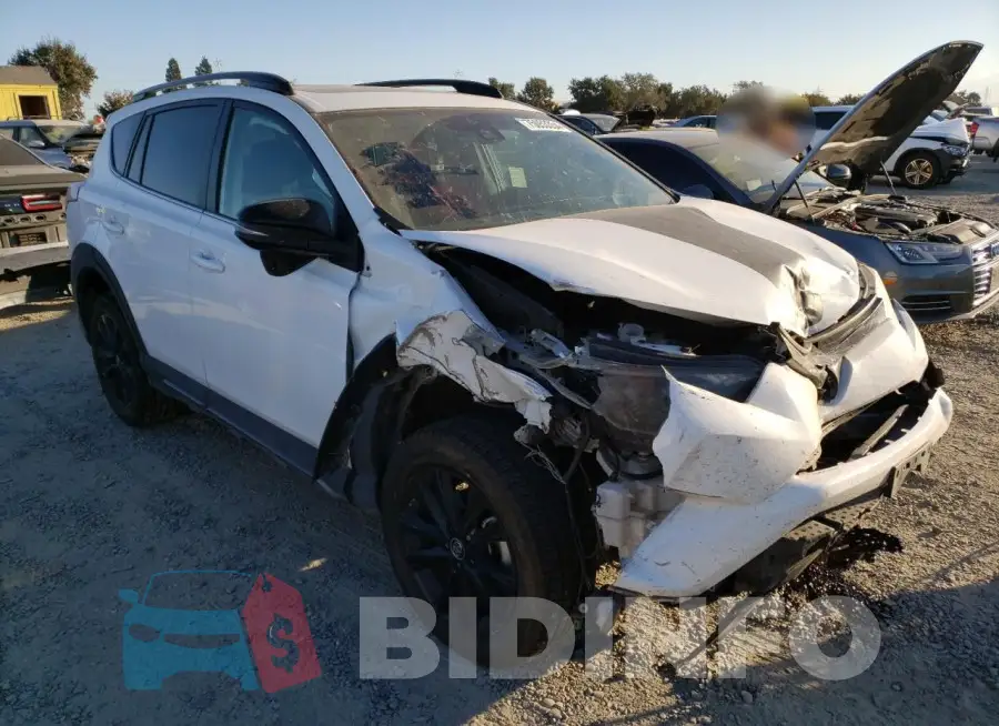 2T3RFREV6JW793462 Photo# 4