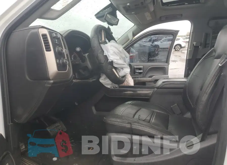 1GT120E88FF117831 Photo# 7