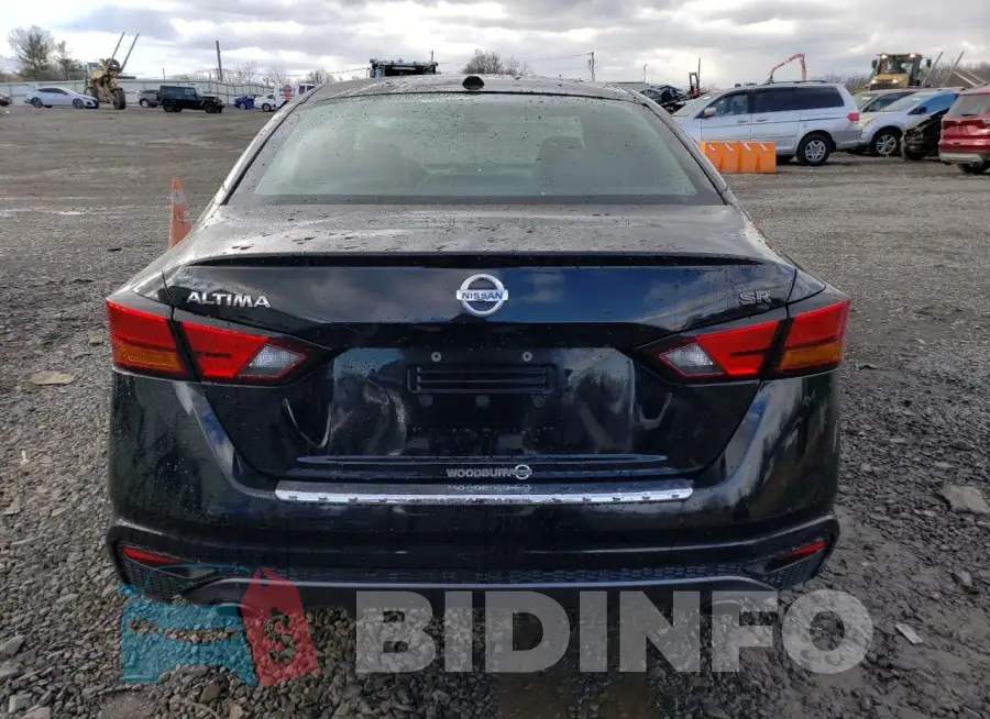 1N4BL4CV6KC248775 Photo# 6