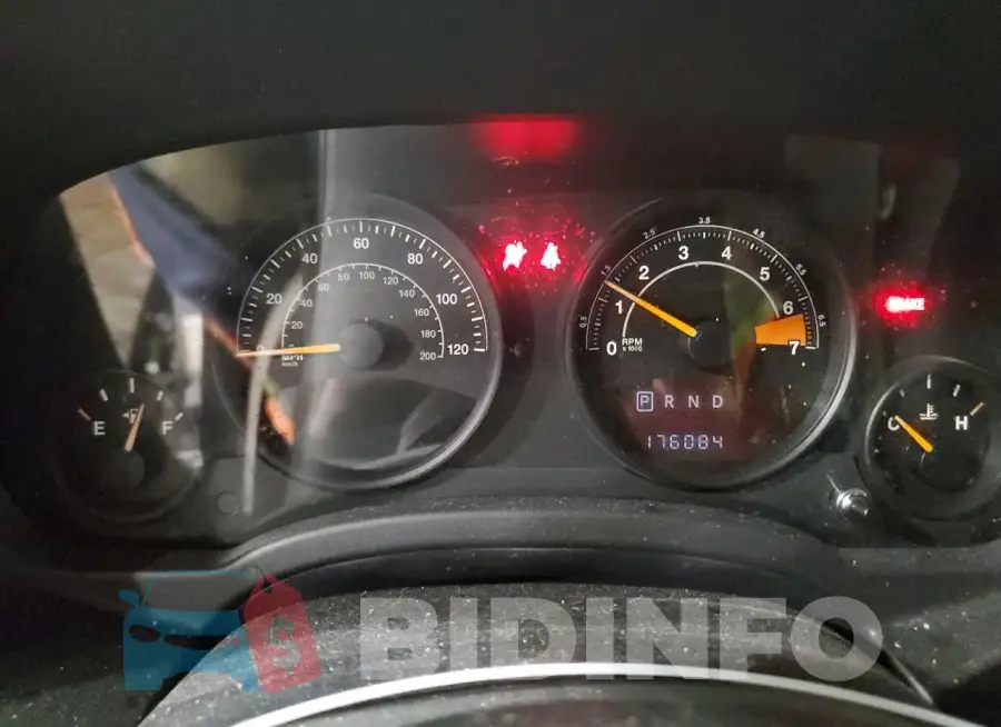 1C4NJPFB4GD677981 Photo# 9